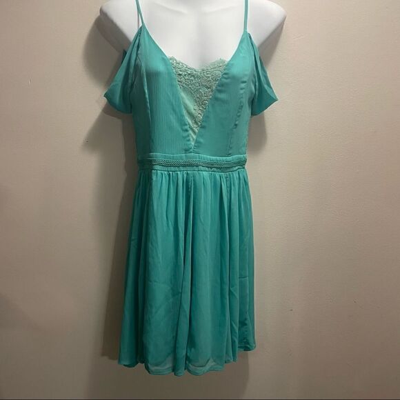 New Soieblu Lace Detailed Chiffon Dress - Picture 1 of 7